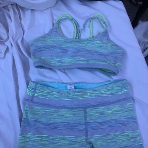 IVIVVA BRA AND CAPRI SET